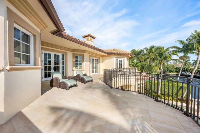 252 S Maya Palm Drive, Boca Raton, FL 33432