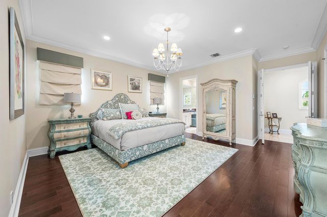 252 S Maya Palm Drive, Boca Raton, FL 33432