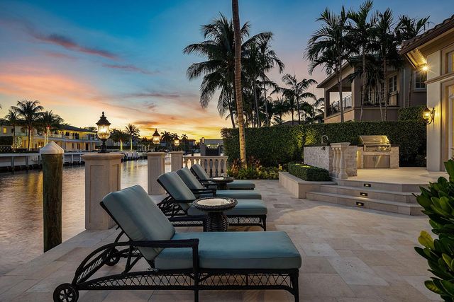 252 S Maya Palm Drive, Boca Raton, FL 33432