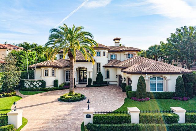 252 S Maya Palm Drive, Boca Raton, FL 33432