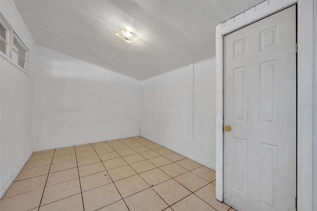 150 E WASHINGTON AVENUE, Lake Helen, FL 32744