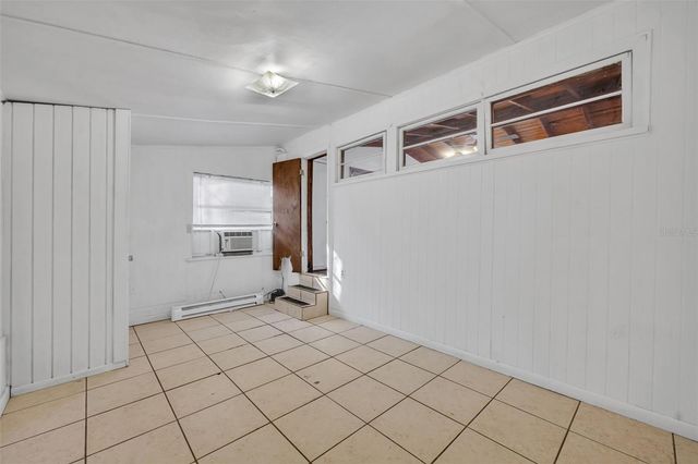 150 E WASHINGTON AVENUE, Lake Helen, FL 32744