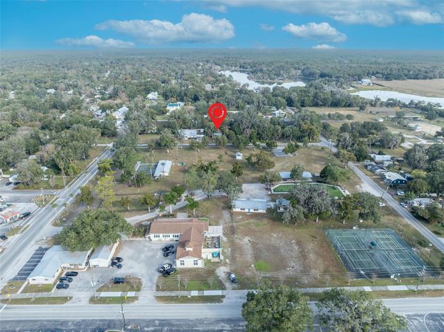 150 E WASHINGTON AVENUE, Lake Helen, FL 32744
