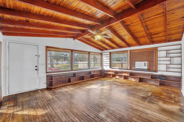 150 E WASHINGTON AVENUE, Lake Helen, FL 32744