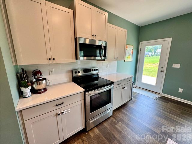 12002 Piney Hollow Trail, Stanfield, NC 28163