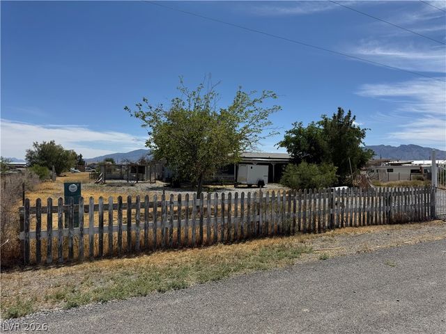 641 West Elderberry Street, Pahrump, NV 89048