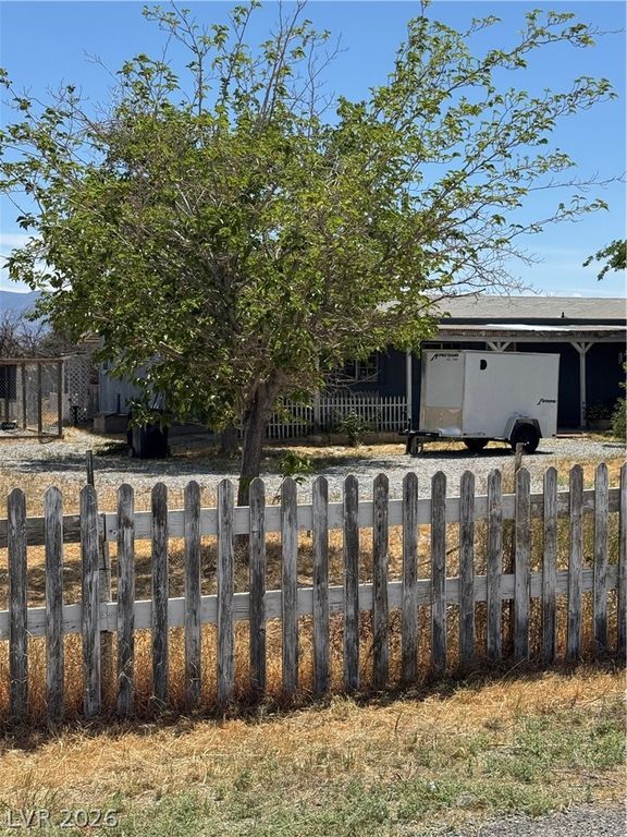 641 West Elderberry Street, Pahrump, NV 89048