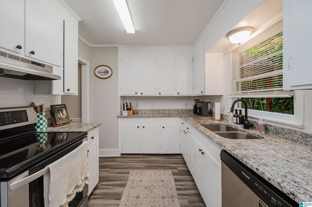 2112 LESTER LANE, Hoover, AL 35226