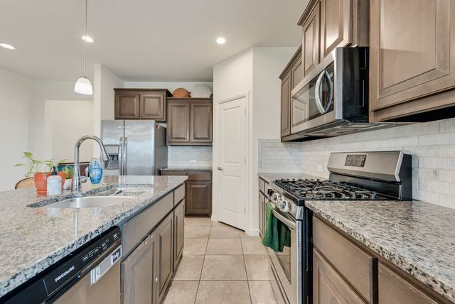 444 Windsail Lane, Azle, TX 76020