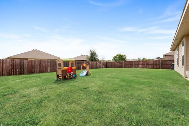 444 Windsail Lane, Azle, TX 76020