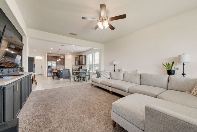 444 Windsail Lane, Azle, TX 76020