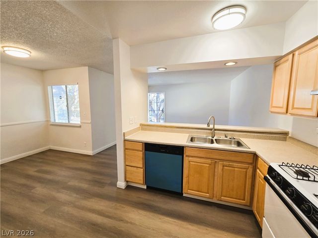 4348 Tara Avenue D, Las Vegas, NV 89102