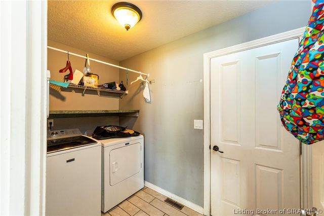4225 Limestone Trace, Jeffersonville, IN 47130