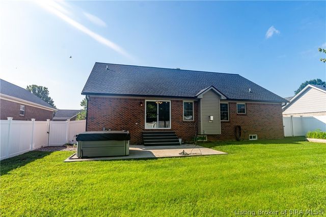 4225 Limestone Trace, Jeffersonville, IN 47130