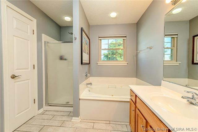 4225 Limestone Trace, Jeffersonville, IN 47130