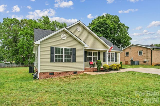 414 Cove Lane, China Grove, NC 28023
