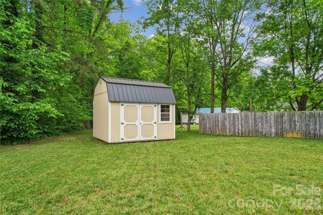 414 Cove Lane, China Grove, NC 28023