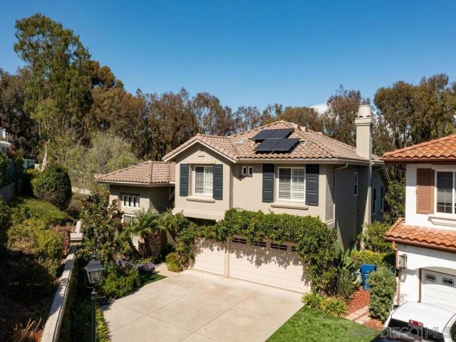 6061 Greenhedge Row, La Jolla, CA 92037