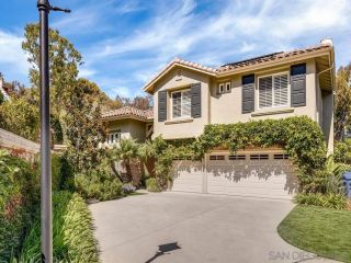 6061 Greenhedge Row, La Jolla, CA 92037