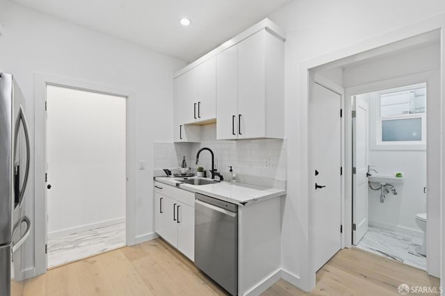 728 Page Street 2, San Francisco, CA 94117