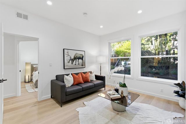 728 Page Street 2, San Francisco, CA 94117