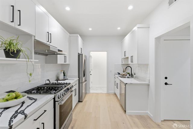 728 Page Street 2, San Francisco, CA 94117