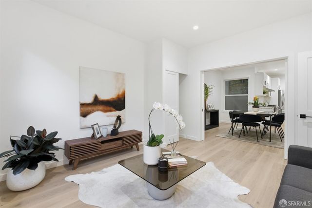 728 Page Street 2, San Francisco, CA 94117