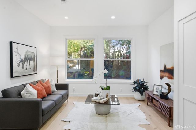 728 Page Street 2, San Francisco, CA 94117