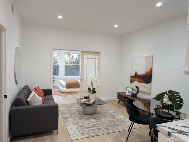 728 Page Street 2, San Francisco, CA 94117