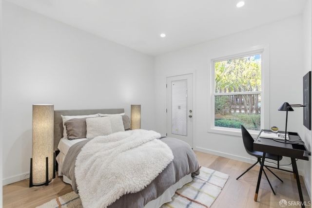 728 Page Street 2, San Francisco, CA 94117
