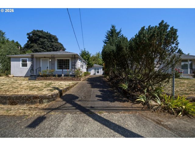 11005 Ne SCHUYLER St, Portland, OR 97220