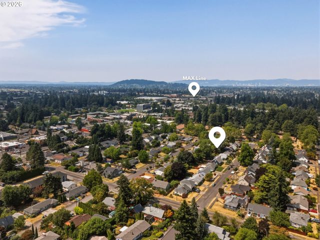 11005 Ne SCHUYLER St, Portland, OR 97220