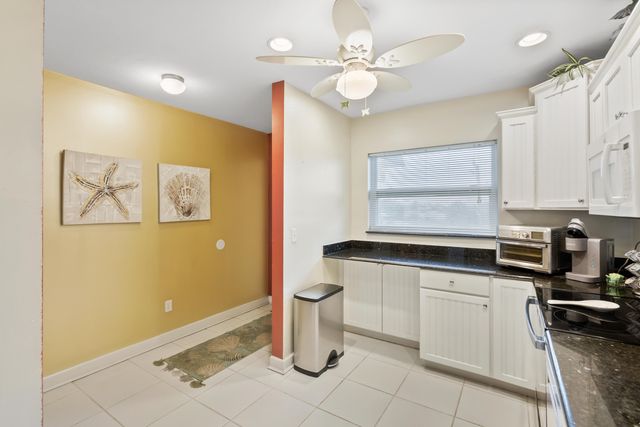 1351 Bayshore Drive 304, Fort Pierce, FL 34949