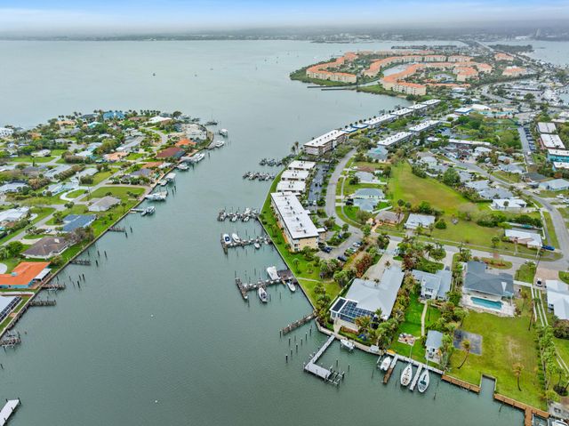 1351 Bayshore Drive 304, Fort Pierce, FL 34949