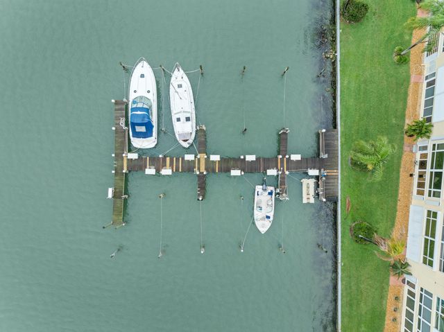 1351 Bayshore Drive 304, Fort Pierce, FL 34949