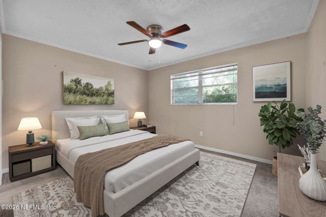 1950 HOLLY OAKS RAVINE Drive, Jacksonville, FL 32225
