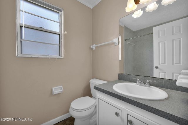 1950 HOLLY OAKS RAVINE Drive, Jacksonville, FL 32225