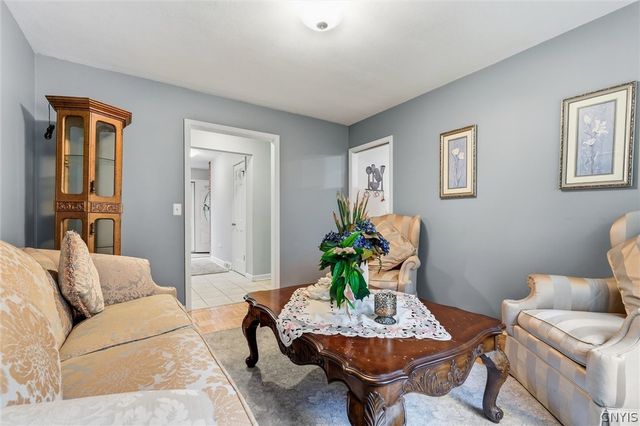 7405 Old Erie View Drive, Manlius, NY 13066