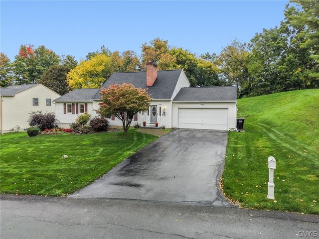 7405 Old Erie View Drive, Manlius, NY 13066