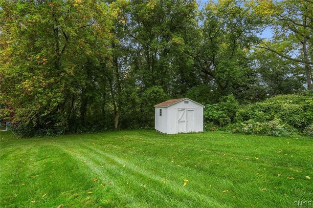 7405 Old Erie View Drive, Manlius, NY 13066