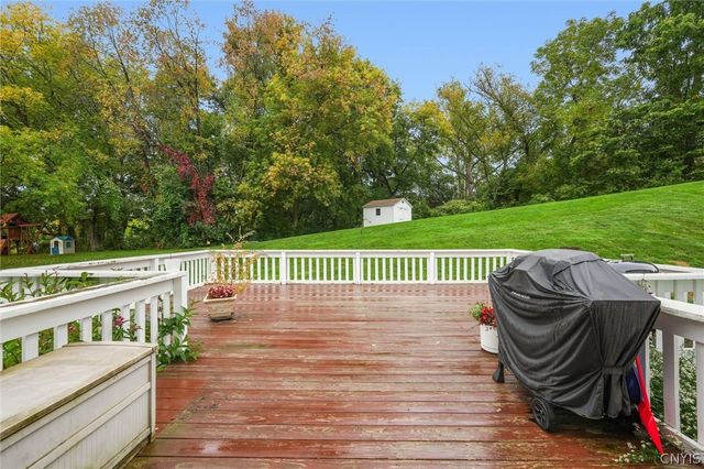 7405 Old Erie View Drive, Manlius, NY 13066