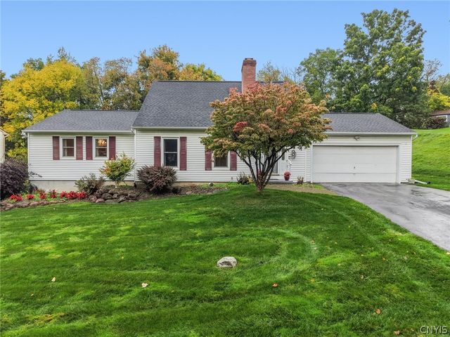 7405 Old Erie View Drive, Manlius, NY 13066