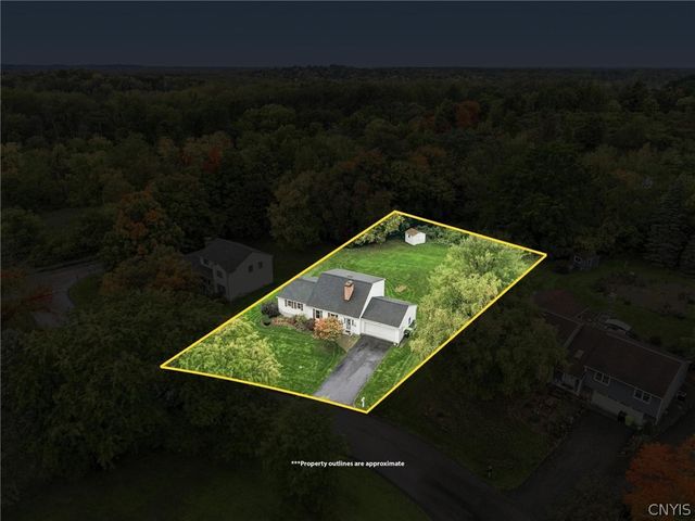 7405 Old Erie View Drive, Manlius, NY 13066