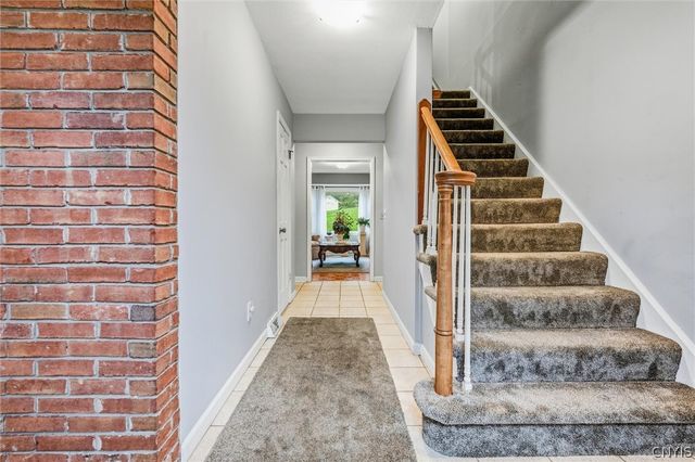 7405 Old Erie View Drive, Manlius, NY 13066