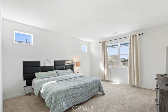 15916 Caterpillar Drive, Fontana, CA 92336