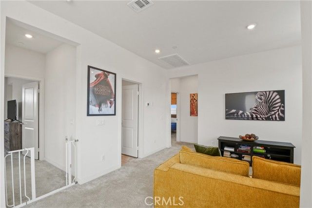 15916 Caterpillar Drive, Fontana, CA 92336