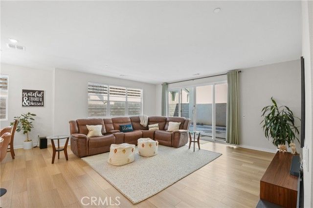 15916 Caterpillar Drive, Fontana, CA 92336