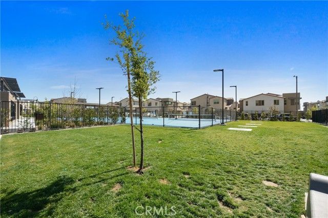 15916 Caterpillar Drive, Fontana, CA 92336