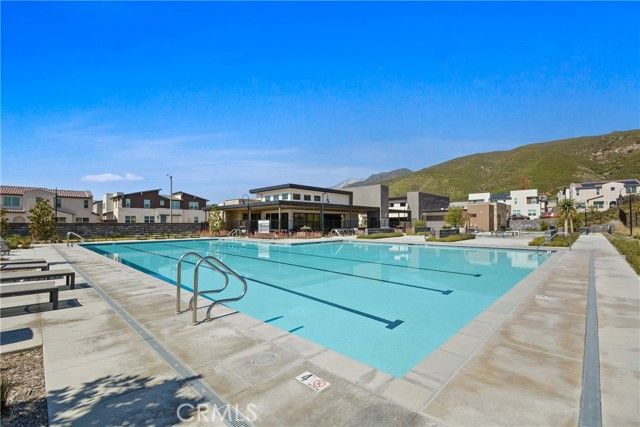 15916 Caterpillar Drive, Fontana, CA 92336