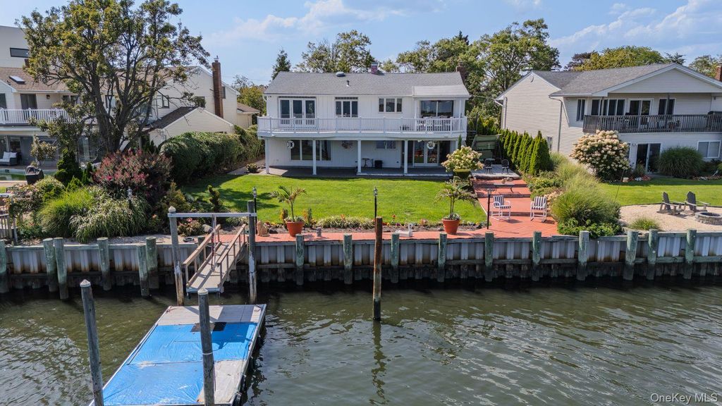 3529 Daniel Crescent, Baldwin Harbor, NY 11510 — photo 3